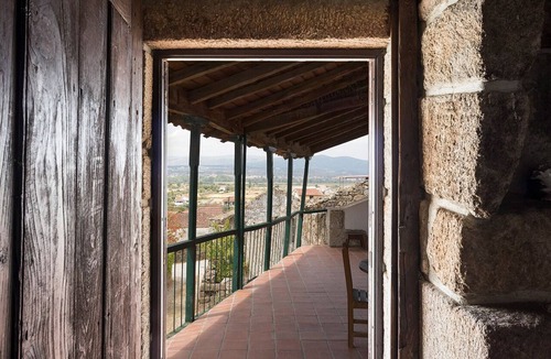 Chaves House | Casa da Varanda/Quinta de Santa Isabel - Two-Bedroom Apartment
