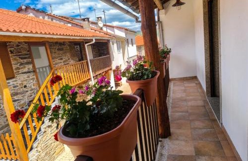Braganca House | Casa das andorinhas
