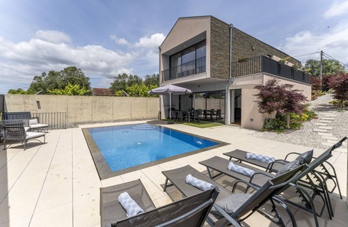 Correlha House | Casa das Branquinhas - Minho Holidays with Pool, Ponte de Lima
