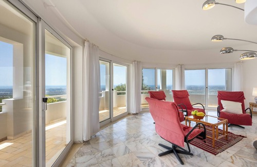 Picota Villa | Casa Das Brisas - views and pool for 8 guests