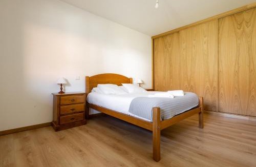 Montalegre House | Casa das Gêmeas