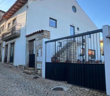 Carvicais House | Casa das Romãs