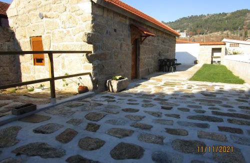 Paredes Villa | Casa das Tias