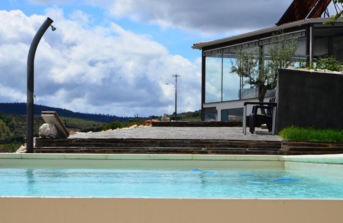 Freixo de Espada a Cinta House | Casa de Alpajares - Guest House & Spa
