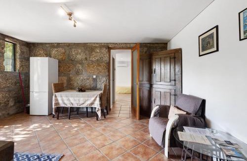 Beijos House | Casa de Andrães Pomar