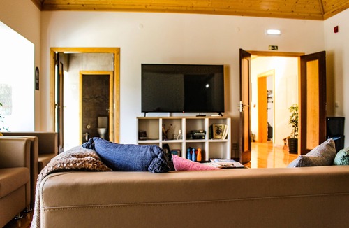 Gois Cottage | Casa de Campo Vale do Ceira, Quarto de Casal. Na Bela e Pacata Vila de Góis