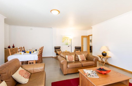 Sao Martinho do Porto Apartment | Casa de São Martinho T3 - by Smarthomes