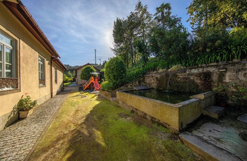 Felgueiras Cottage | Casa de Valdemar—A Royal House in the North: A Stunning and Cozy Vacation Home