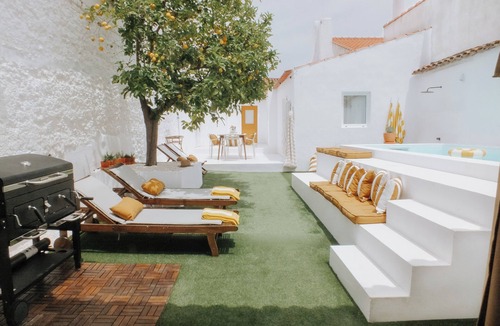 Moura House | Casa do Alentejo | Private Pool | Barbecue Area