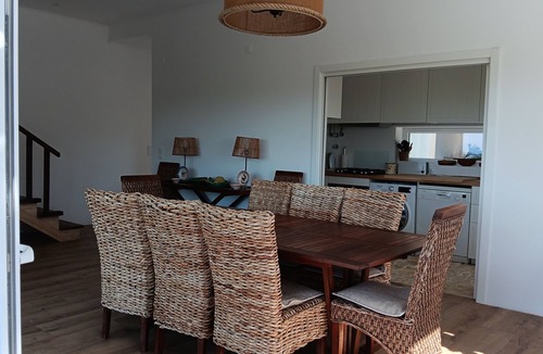 Castelo Cottage | Casa do Cabeço das Águias, 2 km from the beach and 35 km from Lisbon