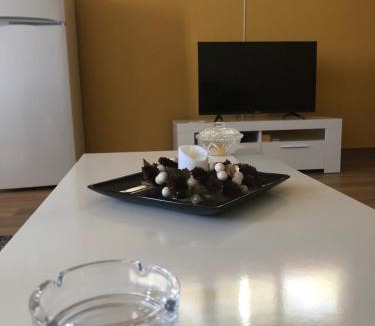 Ponta Delgada House | Casa do Carvoeiro II-GOOD AND CHEAP!
