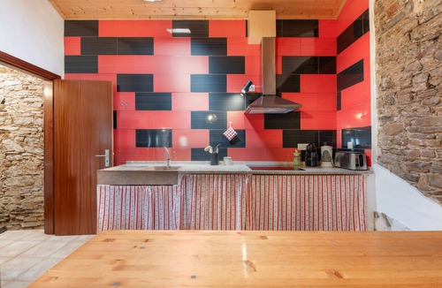 Odemira Cottage | Casa do Celeiro: Mountain View, Shared Pool & Wi-Fi