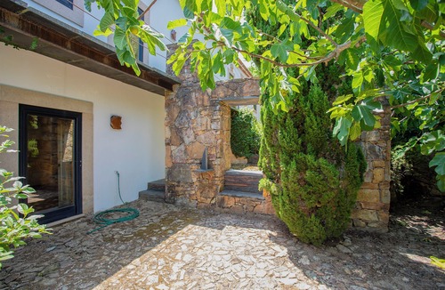 Reveladas House | Casa do Chapim-azul