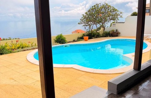 Estreito da Calheta Villa | Casa Do Dragoeiro By The Madeira Luxury Collection