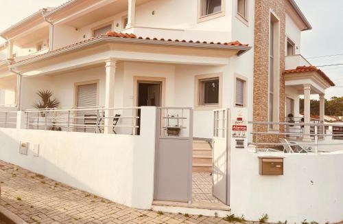 Nazare House | Casa do Guilhim