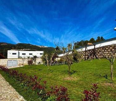 Cossourado House | Casa do Jão