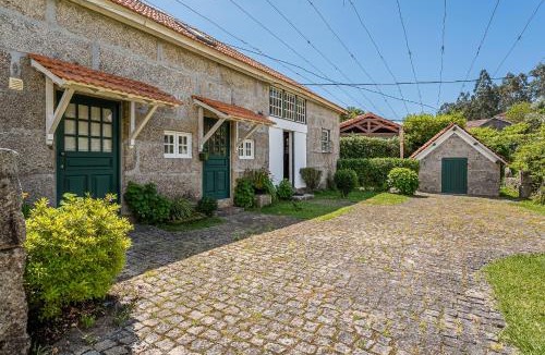 Penafiel House | Casa do Lilau - Refúgio Rural Privado com Piscina