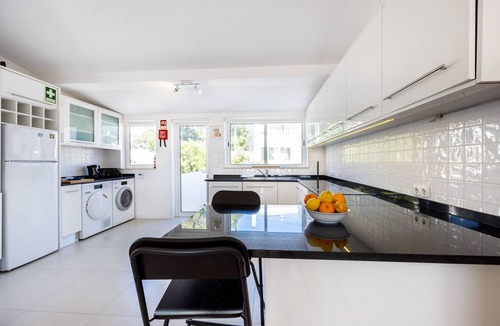 Praia da Luz Ski Chalet | Casa do Limoeiro 54 LBC by CoolHouses