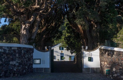 Caloura House | Casa do Monte – Sea sight