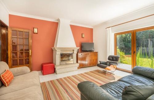 Pico House | Casa do Regresso - by Proguest