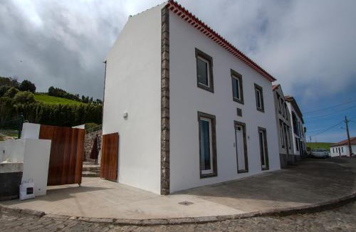 Nordeste House | Casa do Simão, Açores - Now with hot tub!