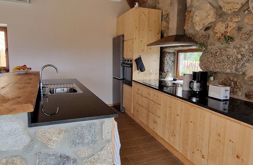 Celorico de Basto House | Casa do Sol, the piece of paradise in the heart of nature. Pets welcome.