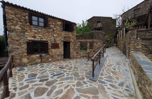 Lousa House | Casa do Ti Toninho