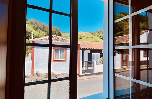 Angra do Heroismo House | Casa dos Castanheiros Guesthouse – Angra do Heroísmo – Terceira – Azores