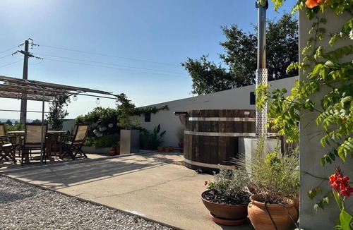 Ervedal da Beira House | Casa dos Fiais - Bespoke Luxury Retreat with Hot Tub & Stunning Sunset Views