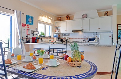 Sao Bras de Alportel Villa | Casa dos Sonhos by Portucasa
