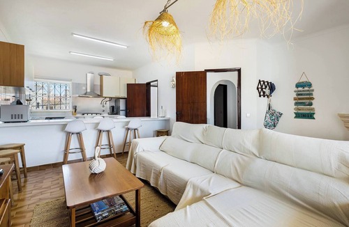 Porto de Mos Apartment | Casa dos Rosa Cottage