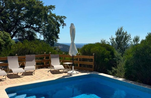 Monchique Apartment | Casa Esmeralda Retreat