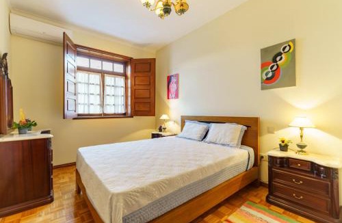 Molares House | Casa Fermil do Lago