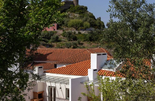Obidos Apartment | Casa Filomena - Castle Walls