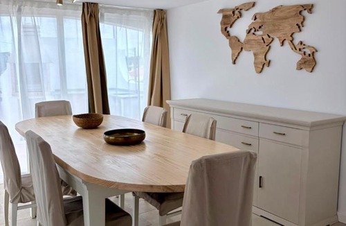 Santo Estevao House | Casa Holanda