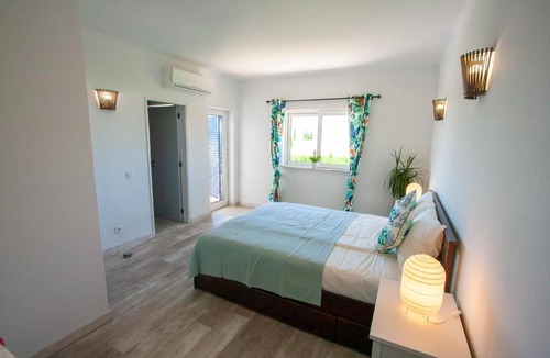 Luz House | Casa Joanna