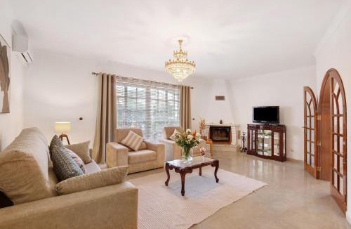 Lagoa e Carvoeiro Villa | Casa Judite