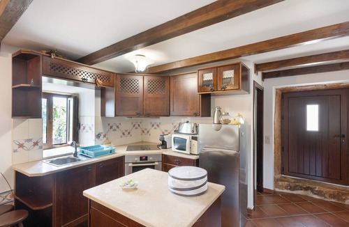 Camparca House | Casa Mãe: Holiday Home with Mountain View, Wi-Fi and Air Conditioning