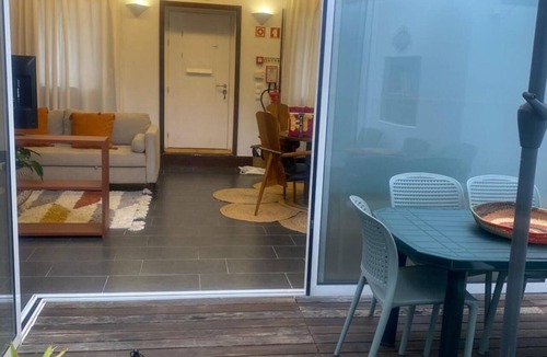 Angra do Heroismo Villa | 'Casa Maramar' – with Wi-Fi and Air Conditioning