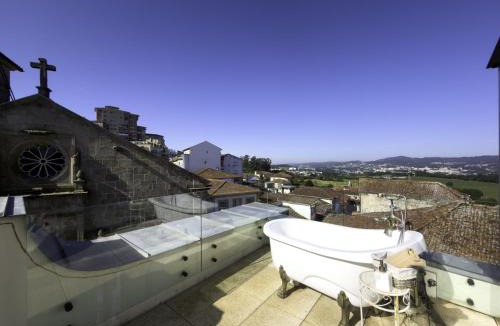 Penafiel Hotel | Casa Matriz Séc. XVI | Double or Twin w/balcony