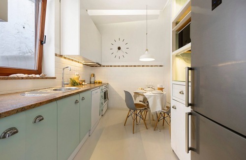 Ameijeira House | Casa Miclá – Holiday Home with Wi-Fi and Air Conditioning