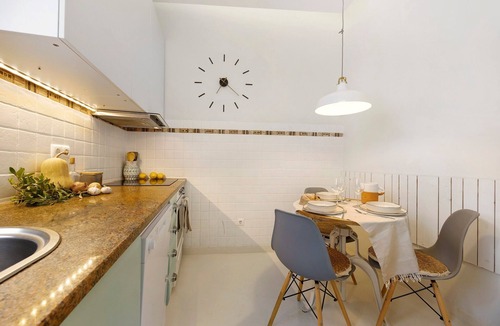 Ameijeira House | Casa Miclá – Holiday Home with Wi-Fi and Air Conditioning
