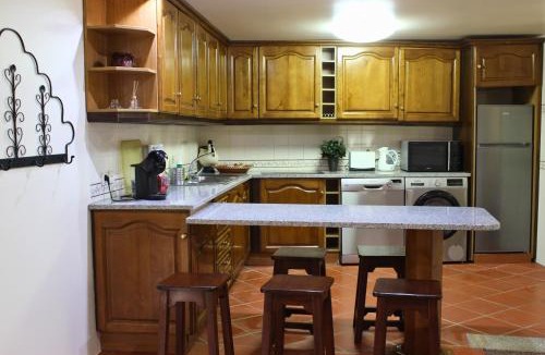 Parada House | Casa Moinho da Levada - Refúgio à beira do rio Coura