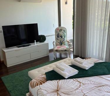 Quintiaes House | Casa Moinho Vedro