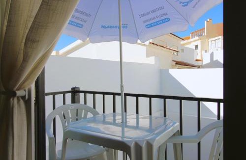Peniche de Cima Apartment | Casa Oasis by CosyCasa Praia Peniche