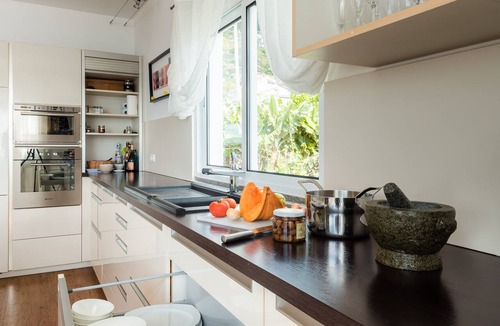 Arco da Calheta Villa | Casa Oliva-Panorama: Large designer apartment, fantastic views, heated pool