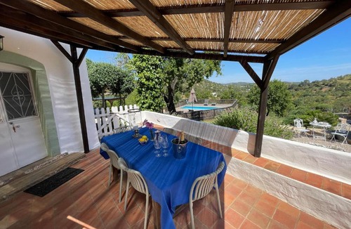 Fonte do Bispo House | Casa Olivia - Charming renovated farmhouse with panoramic views