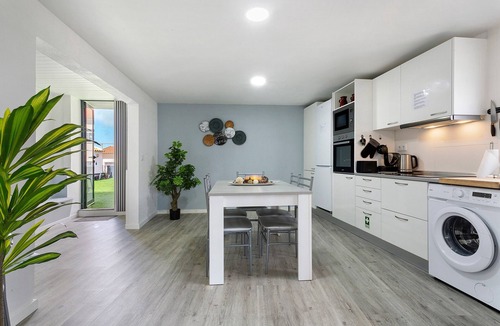 Ponta do Pargo Apartment | Casa Pereira 2: Perfect for Relaxing and Enjoying Beautiful Sunsets