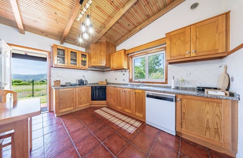 Sao Pedro da Torre Villa | Casa Real - by Proguest