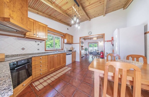Sao Pedro da Torre Villa | Casa Real - by Proguest